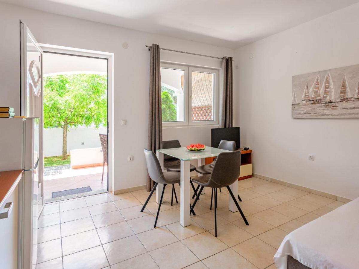 Sukošan Apartment Tino - Zad511 By Interhome المظهر الخارجي الصورة